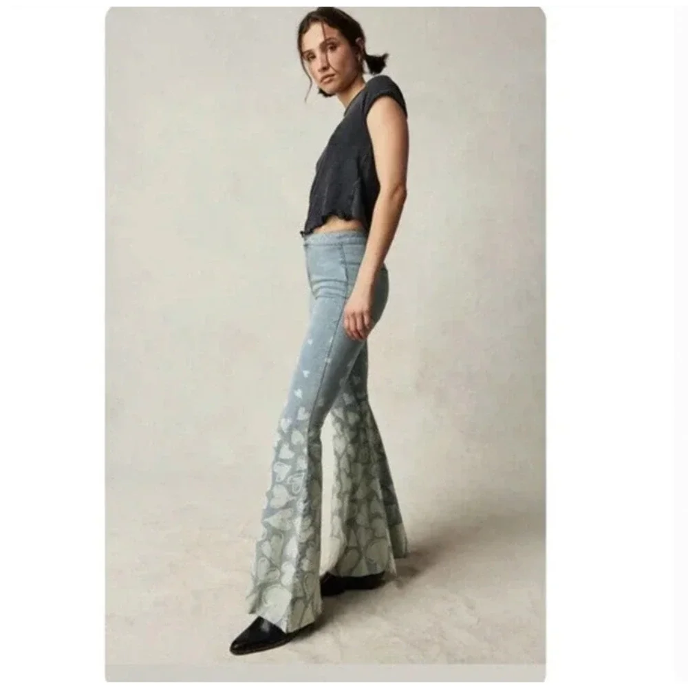 Free People Just Float On Flare Printed Jeans Queen of Hearts 27